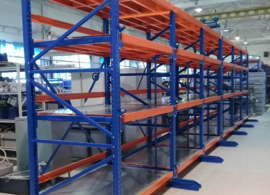 Высокая нагрузка на одну полку - до 1000 кг.